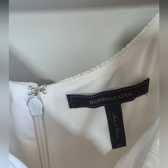 BCBGMaxAzria - NWOT Briana White Textured And Layered Dress - Size 8 - Picture 7 of 8